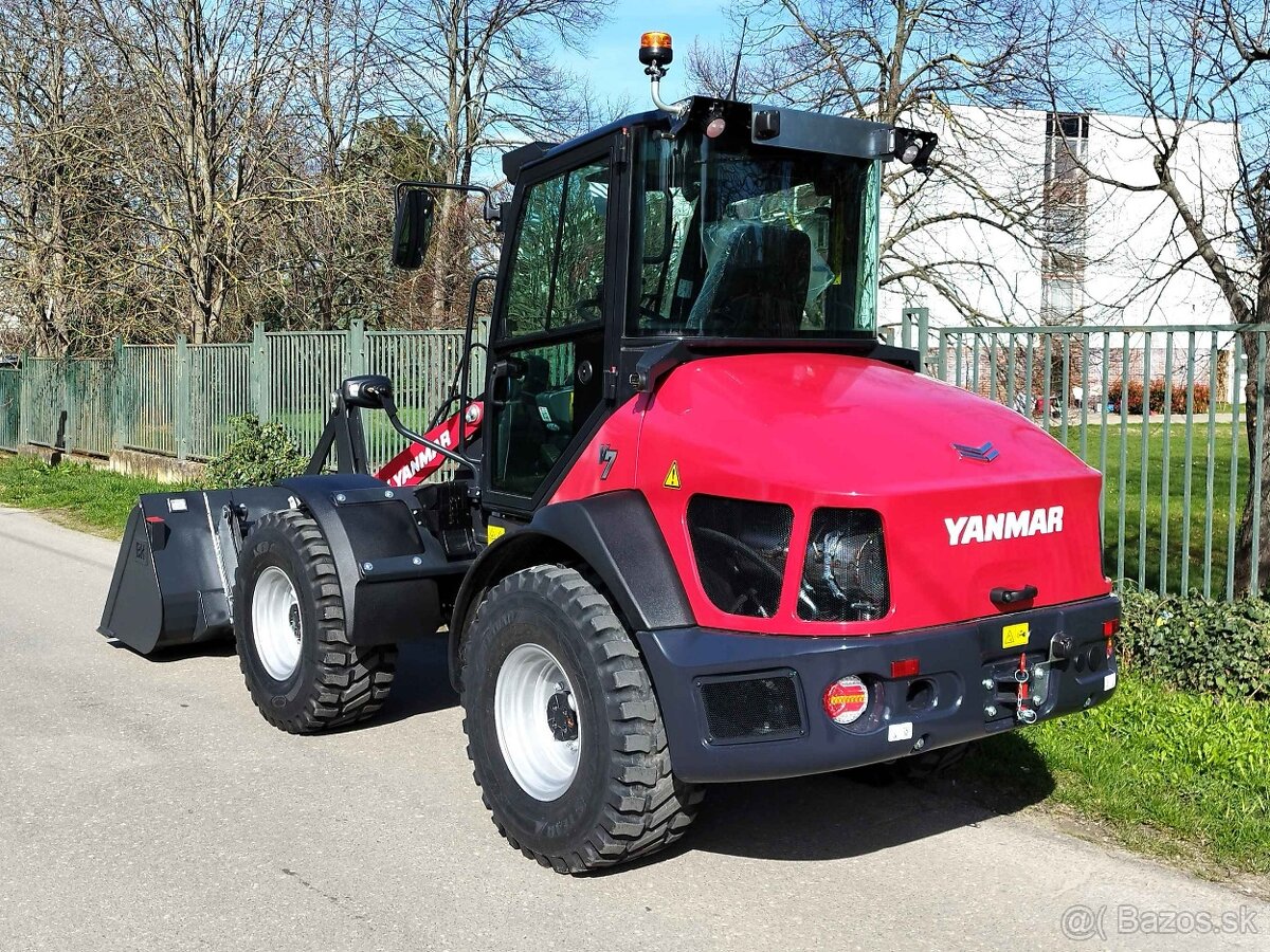 nakladač YANMAR V7 ( nosnosť 1.750kg, lopata 0,7 m ) záruka - 5