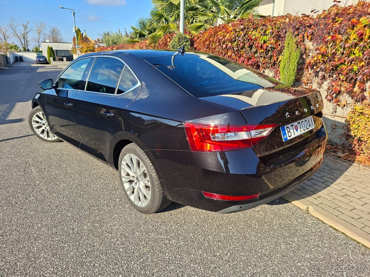 Škoda Superb LIVE 2.0 TDI 110kW - rv 2020 - 5