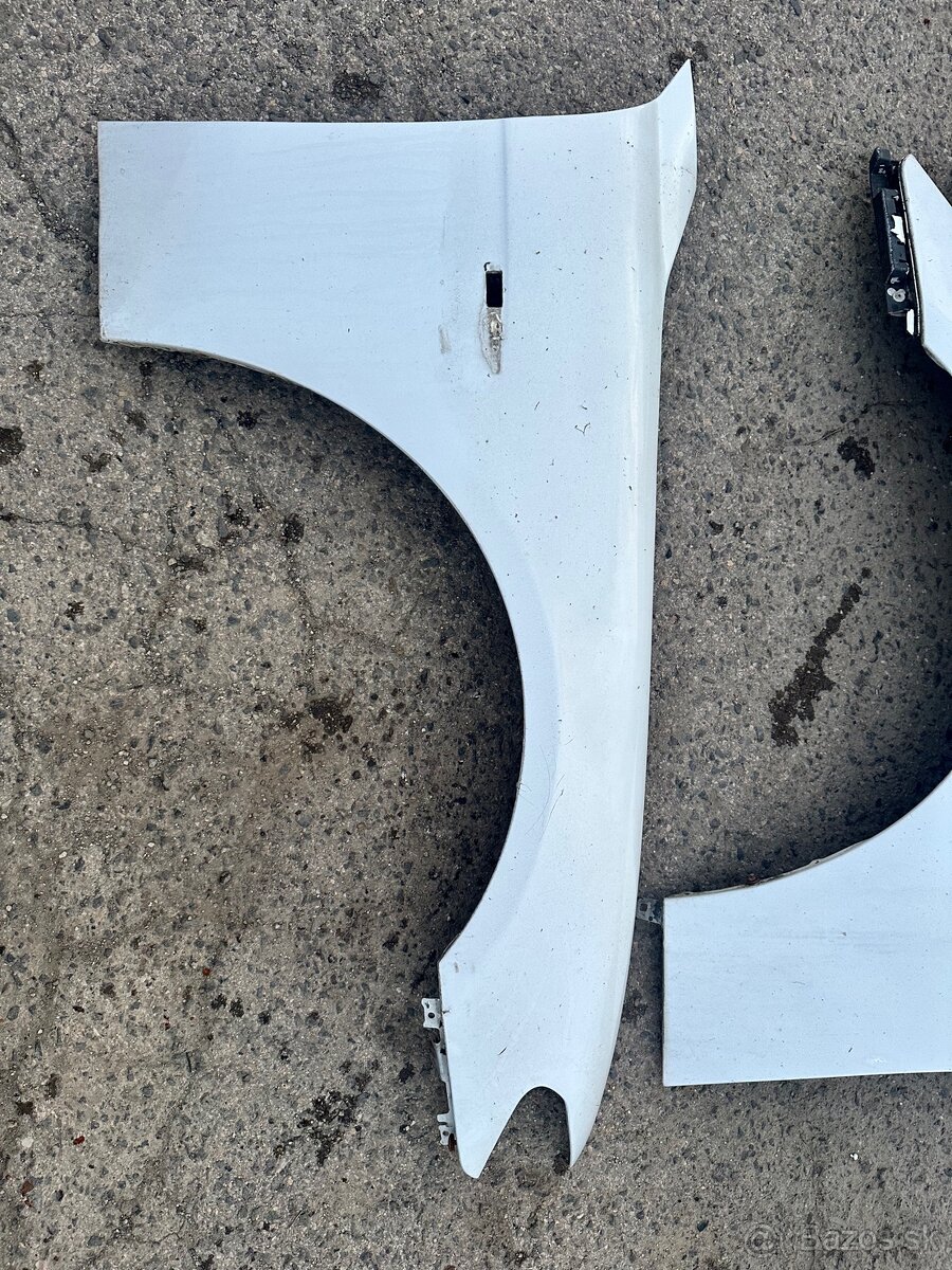 BMW E65 predna kapota a bočne plechy - 5