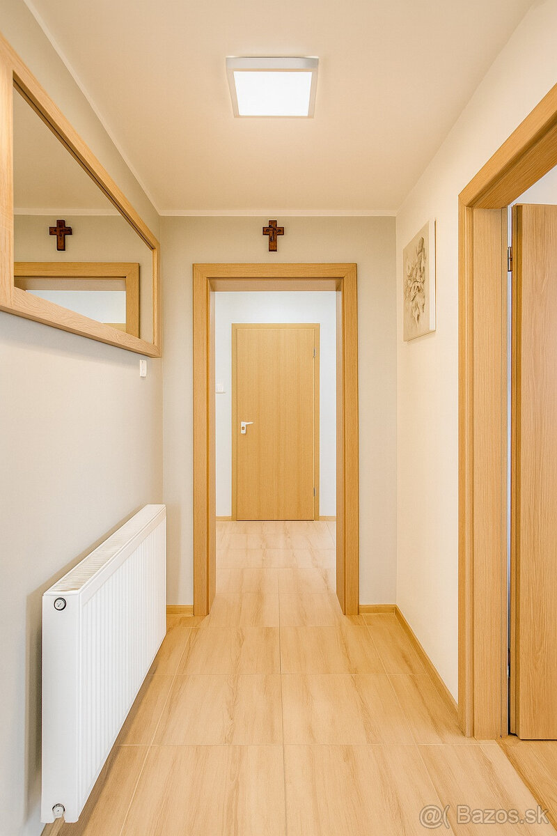 Na predaj kompletne zariadený 3-izbový byt v Rakovej - 5