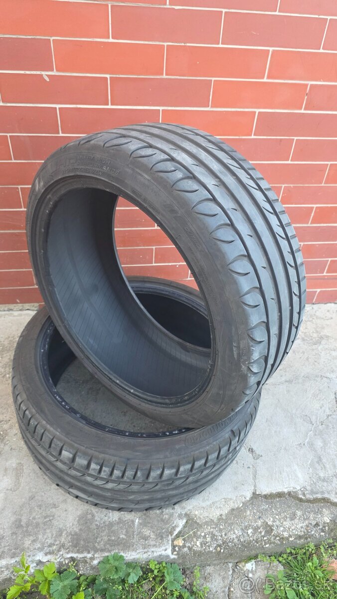 225/40 r18 letné - 5