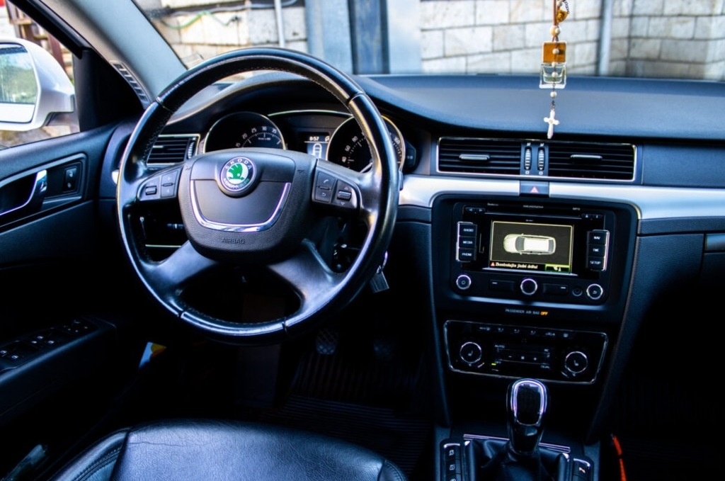 Škoda Superb Combi 1.6 TDI GreenLine - 5