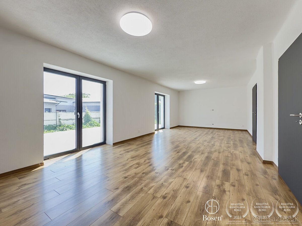 BOSEN | Prenájom, moderná viacúčelová budova, Lučenec - 5