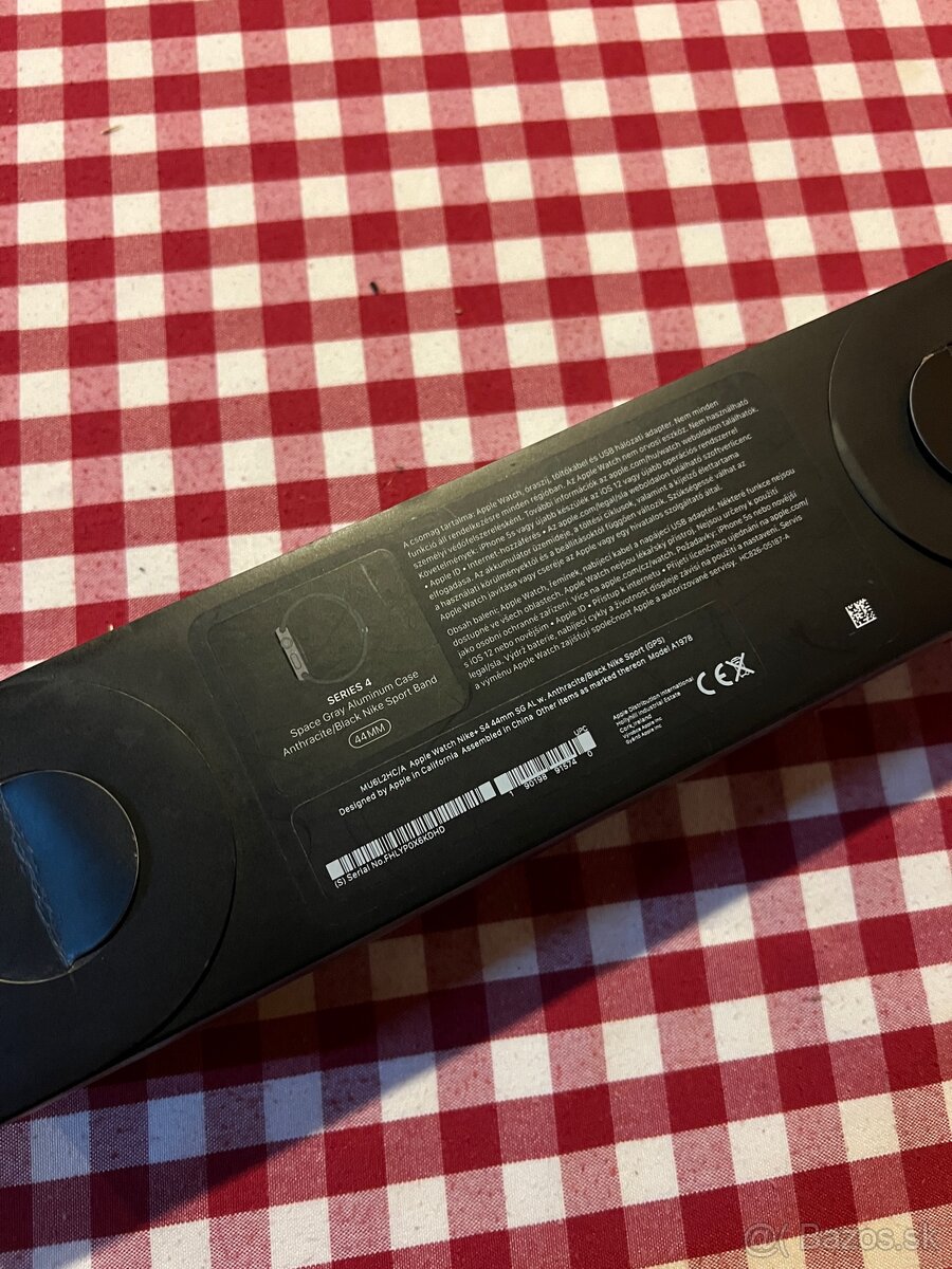 Apple Watch 4 44mm - 5