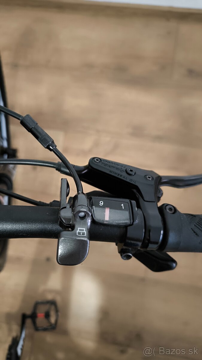 Specialized Rockhopper - 5