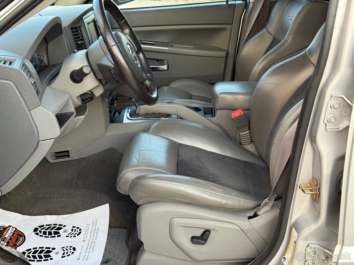 Jeep Grand Cherokee SRT-8 | 6.1 V8 HEMI - 5