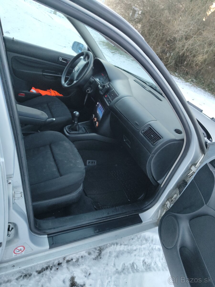 Golf 4 1.9 TDI - 5