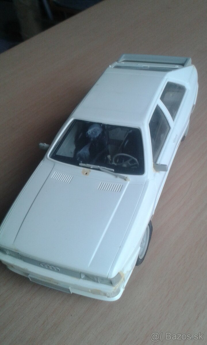 Plastikové modely áut 1/24 - 5