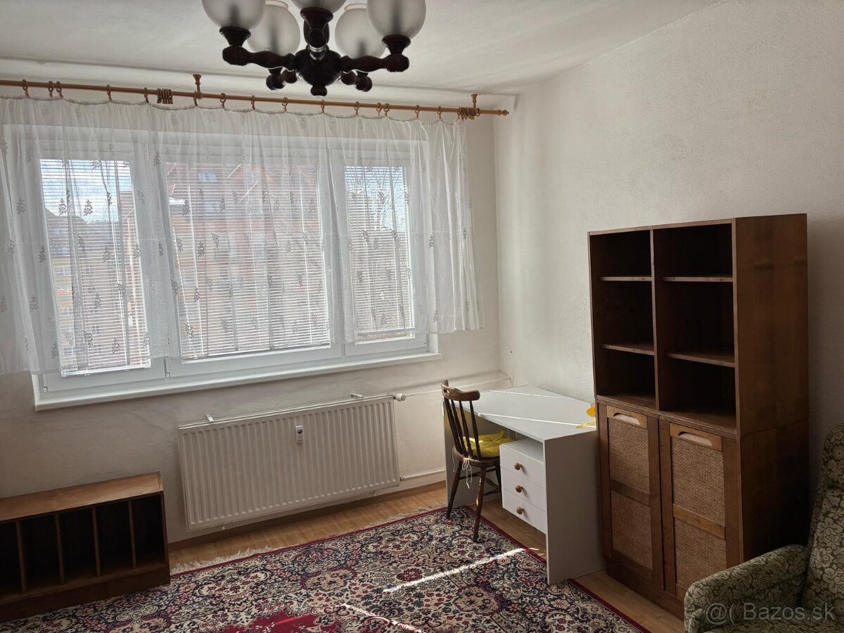 Samostatná izba na prenájom - 5