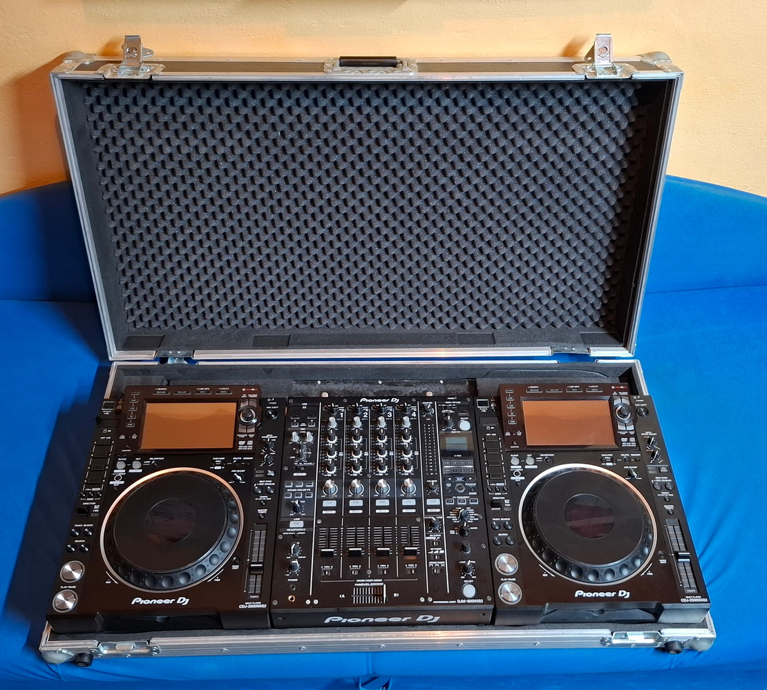 Predám kufor pre 2 x CDJ-2000 NXS2 a DJM-900 NXS2 - 5