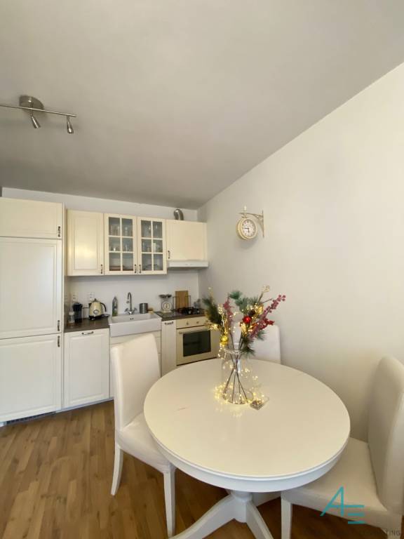 Bezbariérový, 2.izbový byt s predzáhradkou a garážovým stát - 5