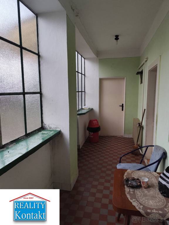 Predáme rodinný dom v obci Zemné - 5