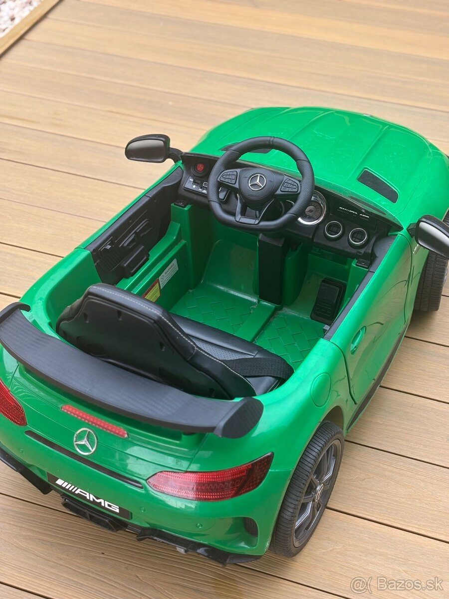 Detské autíčko Mercedes gt - 5