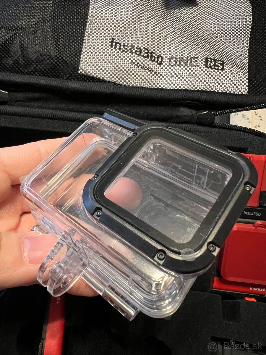 Insta360 ONE RS (Twin Edition) + kufrik , doplnky - 5
