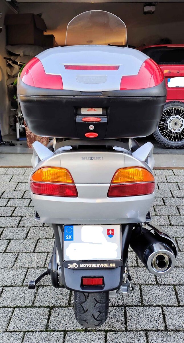 Suzuki Burgman 650 - 5