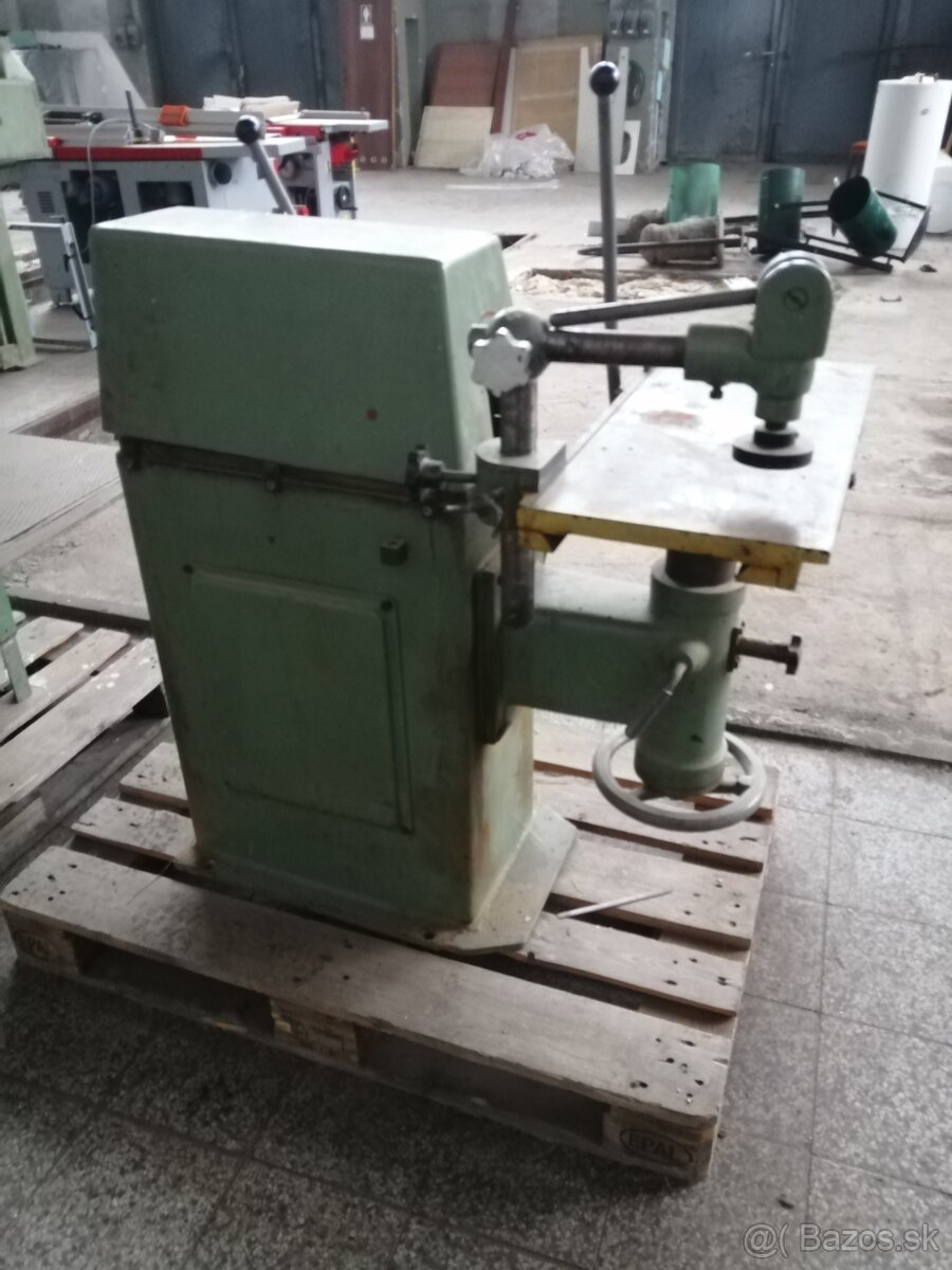 Elektromotor 2,2kw 2860ot /min 400V - 5