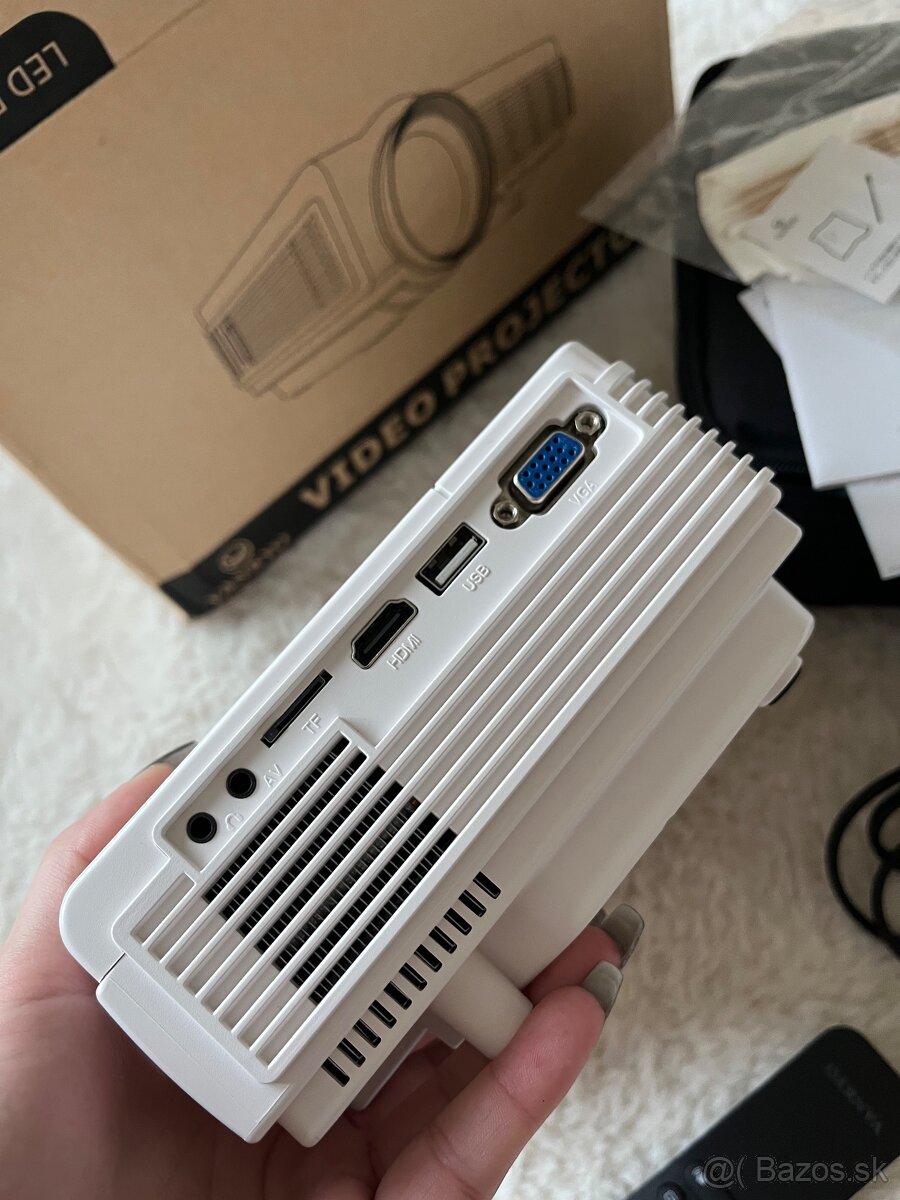 Projektor VANKYO Leisure 3 - 5