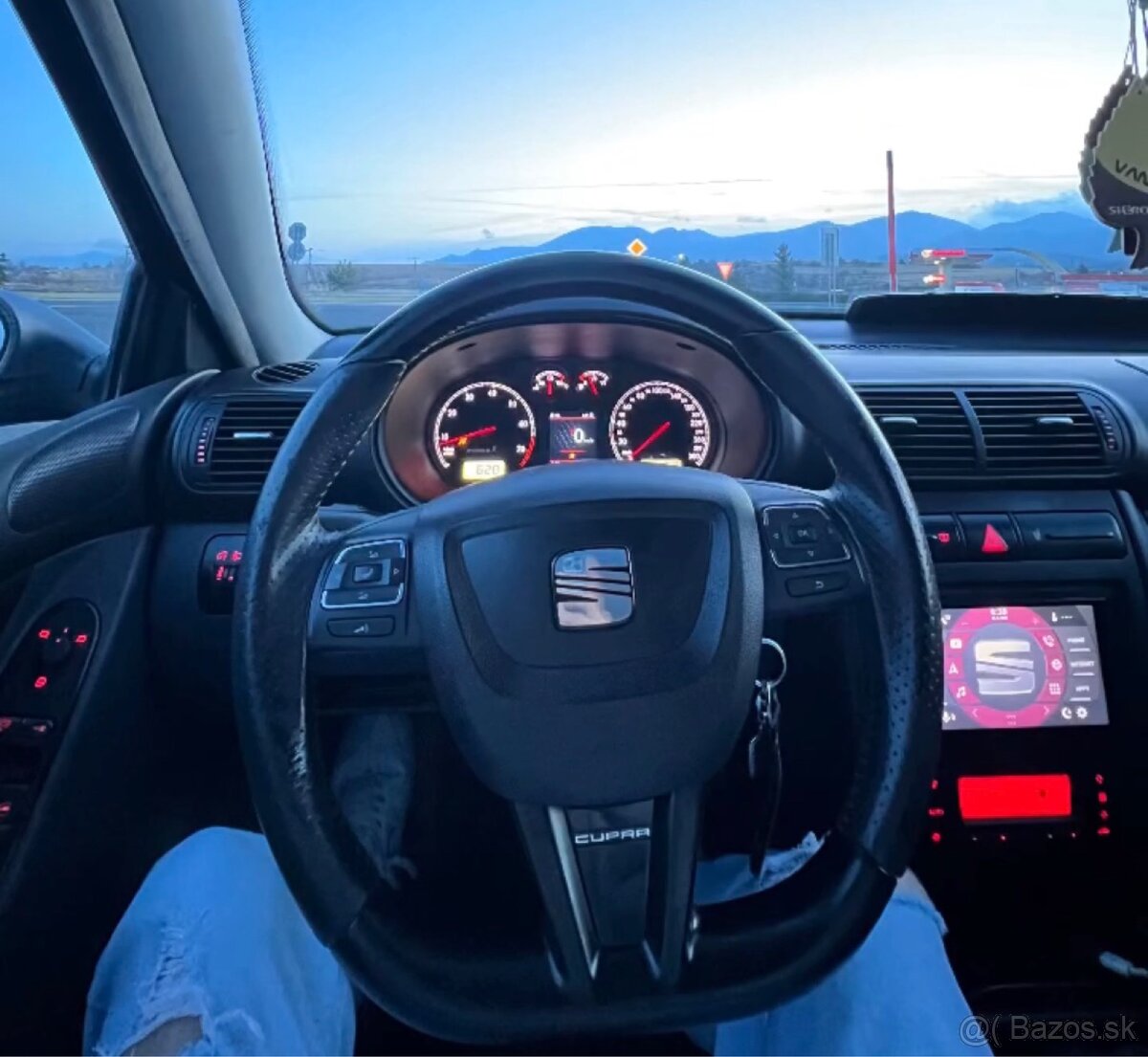 Predám pár dielov na Seat Leon 1m - 5