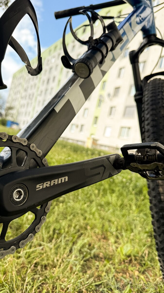 Trek Marlin 8 2022 XL - 5