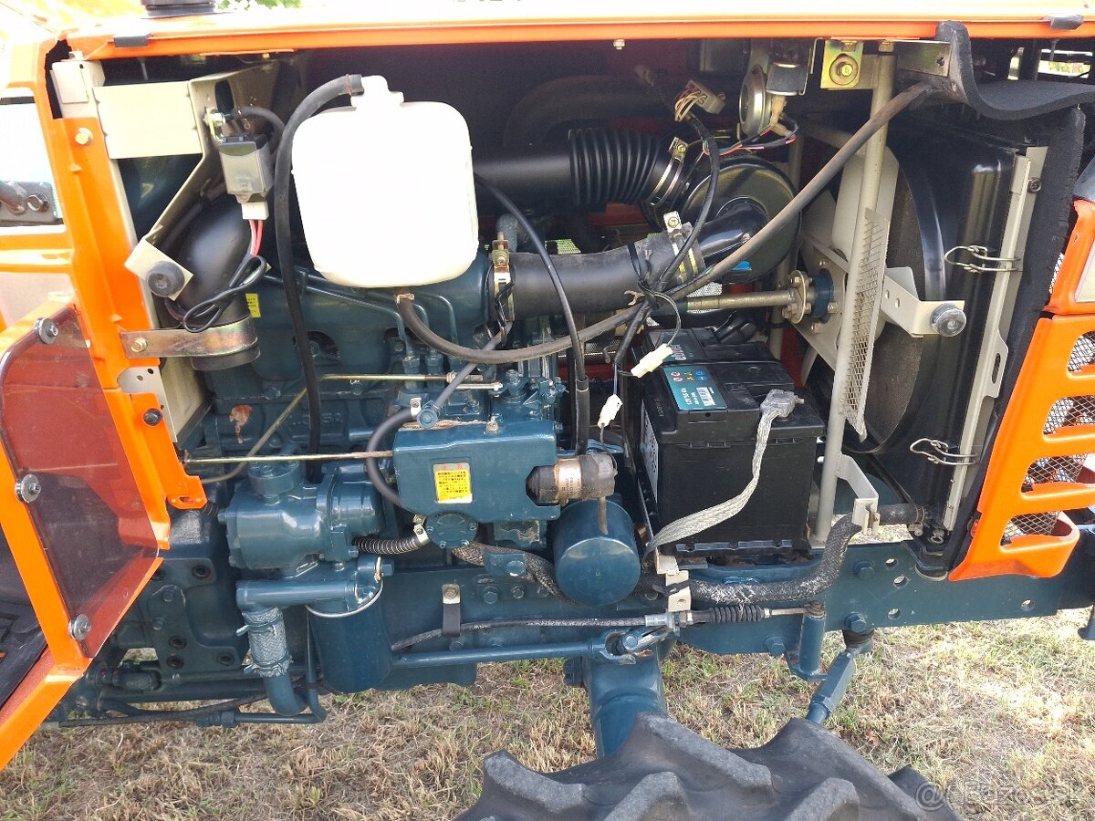 KUBOTA L1-205 - 5