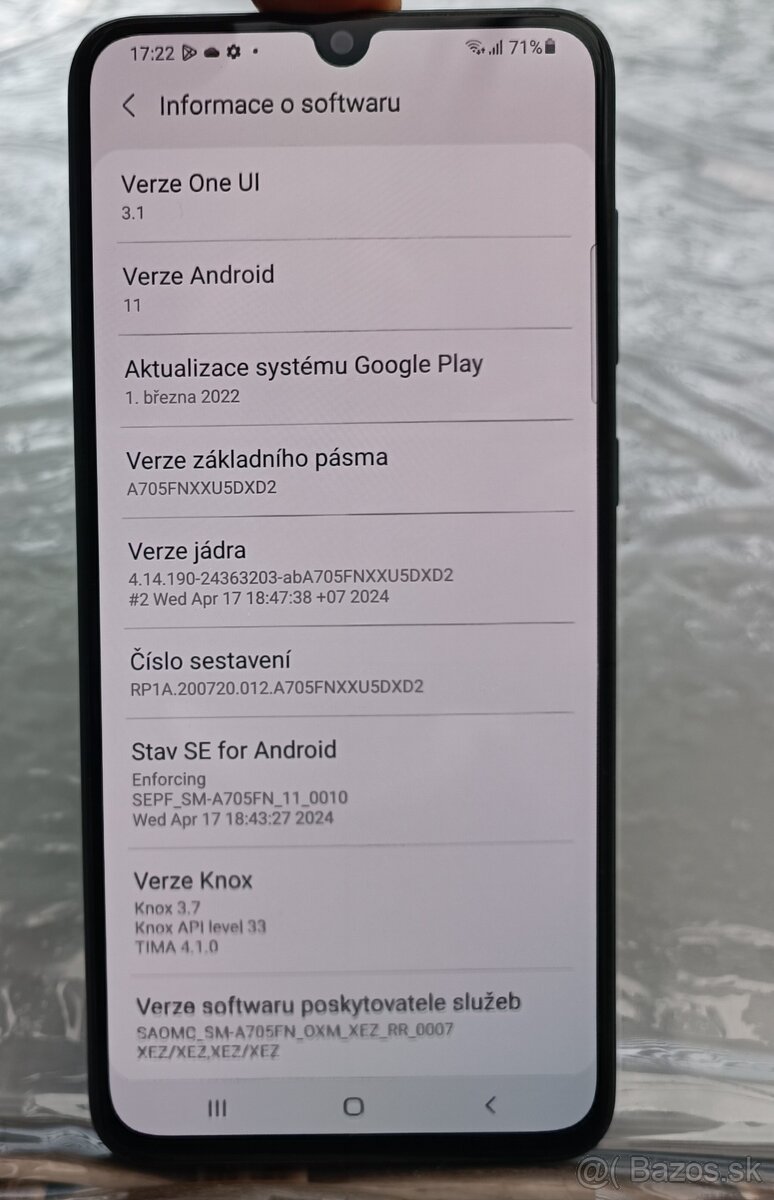 Mobilní telefon Samsung Galaxy A70 / 6GB RAM / 128GB - 5