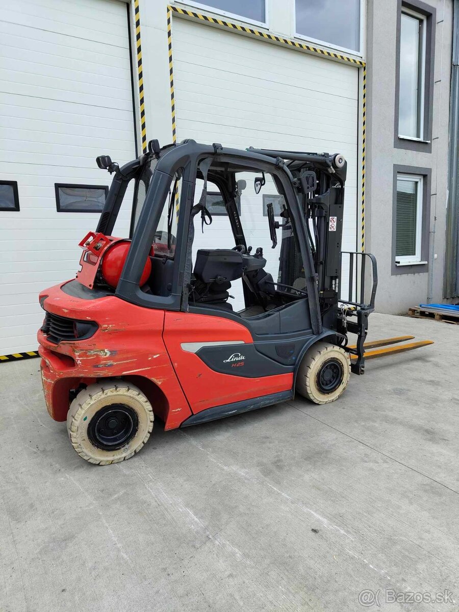 Vysokozdvižný vozík so zárukou-Linde H25T-01 - 5