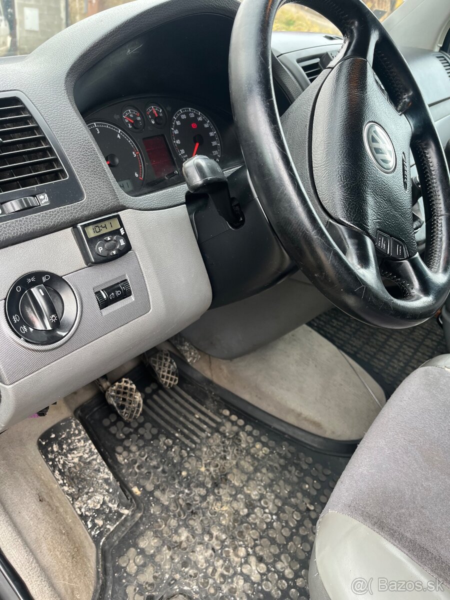 vw t5 multivan 2,5tdi 96kw - 5
