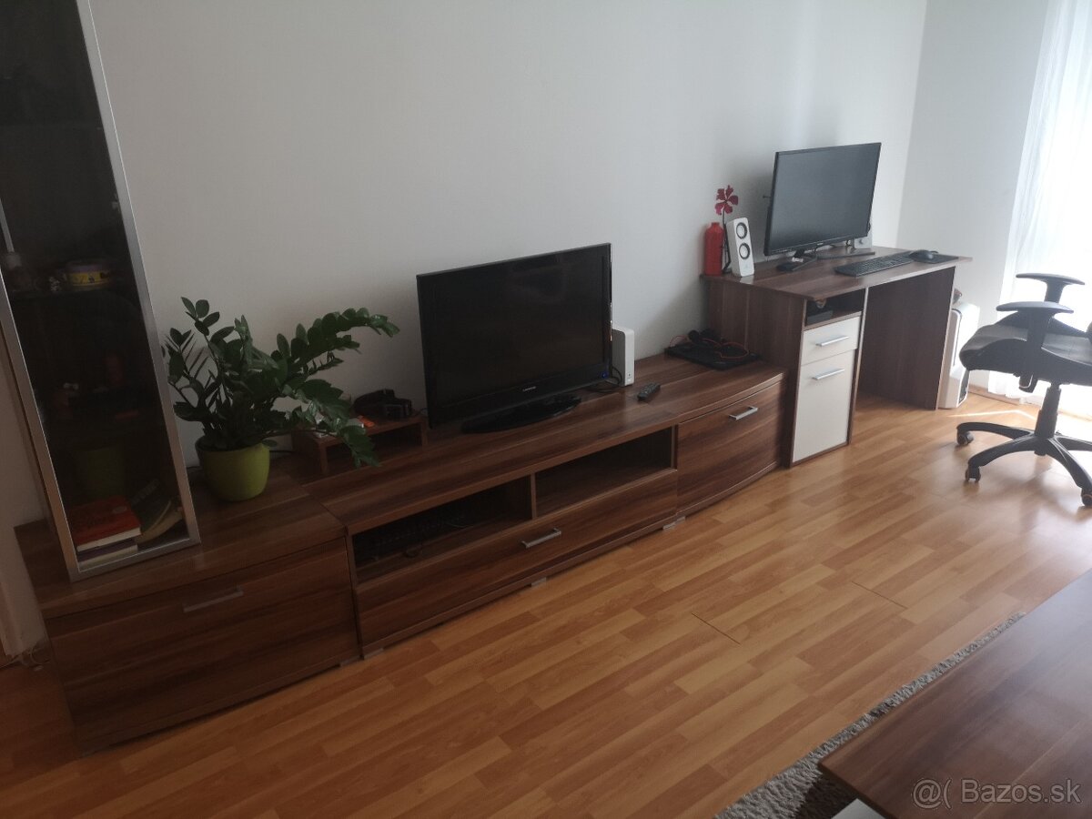 Prenájom 1,5 izbového bytu - 5