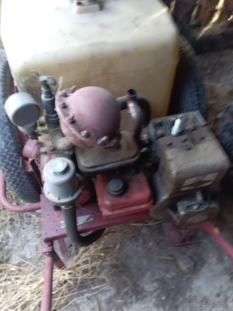starožitny postrekovač - 5