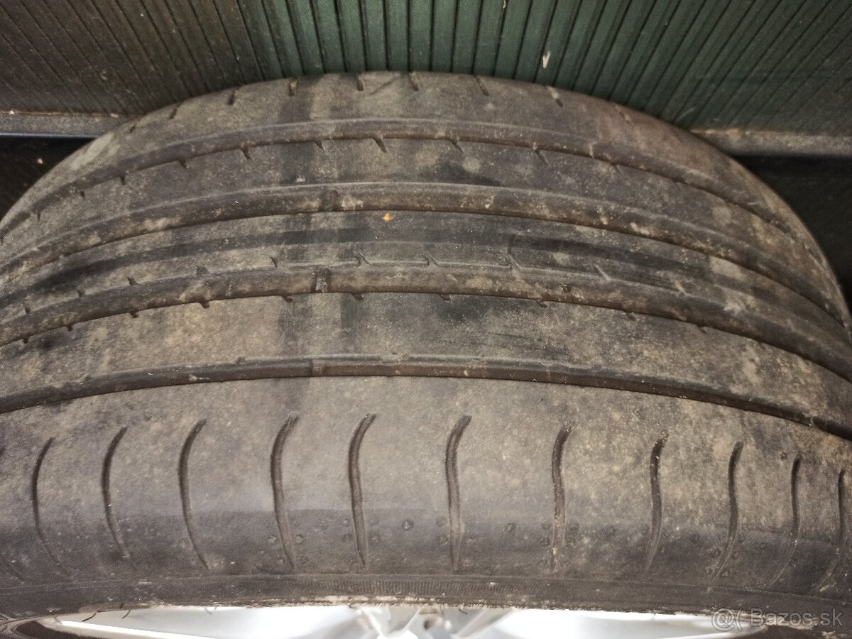 Elektróny Mercedes cla - 5