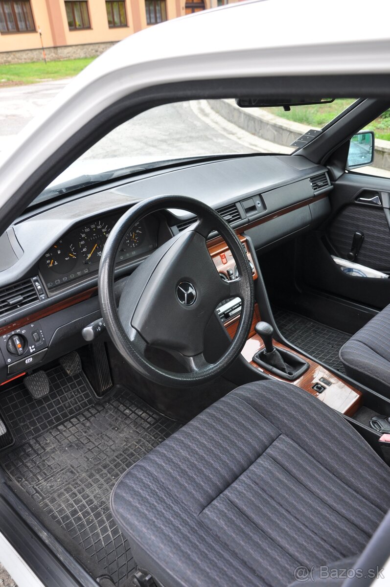 Mercedes Benz W124 - 5