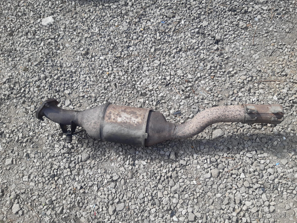 AUDI A8, S8 D2 - prodám výfuk + předkatalyzátory - 5