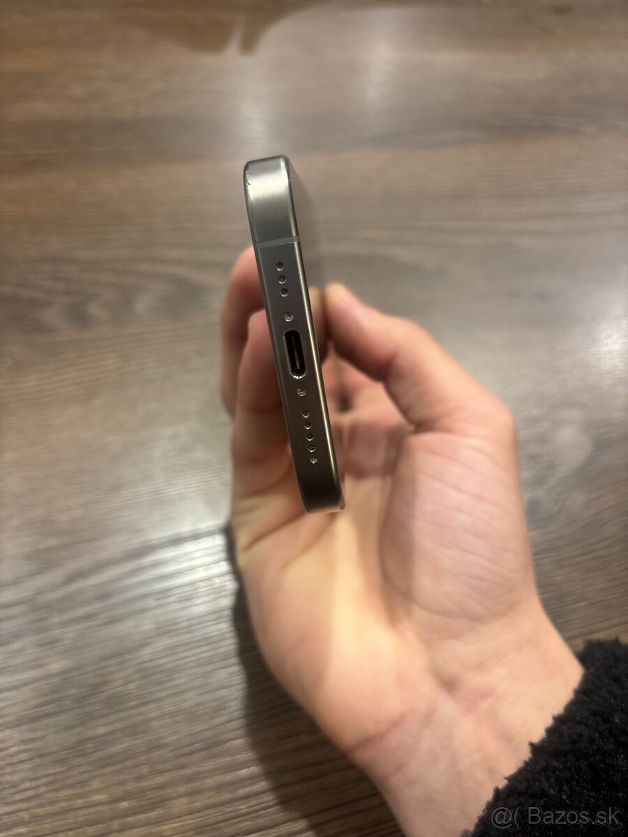 iPhone 15 Pro 256Gb - 5