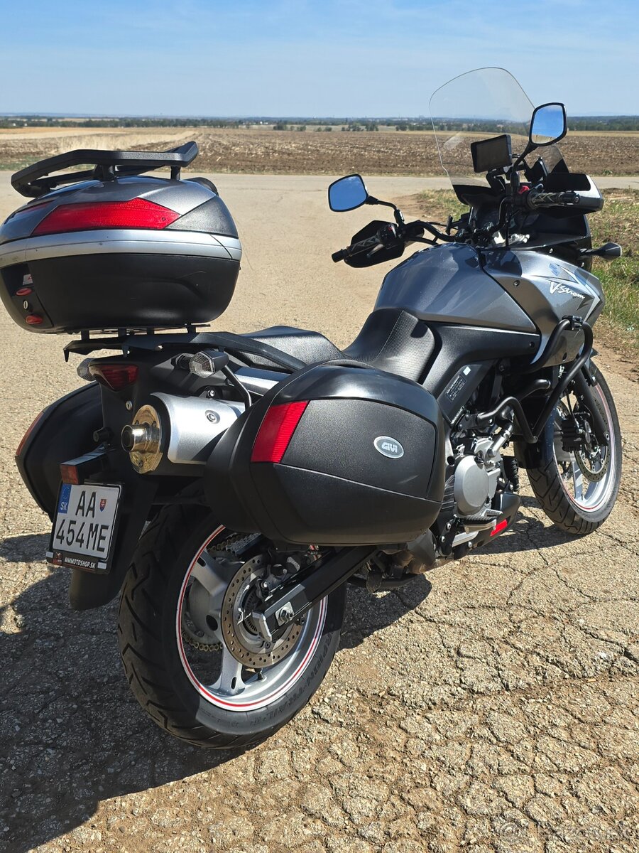 Suzuki V-strom DL650 - 5
