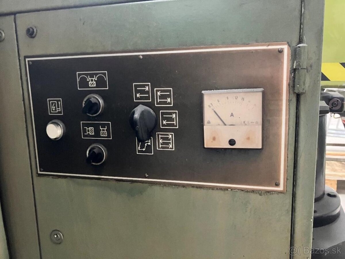 Konzolová frézka TOS FGS 25/32 - 5