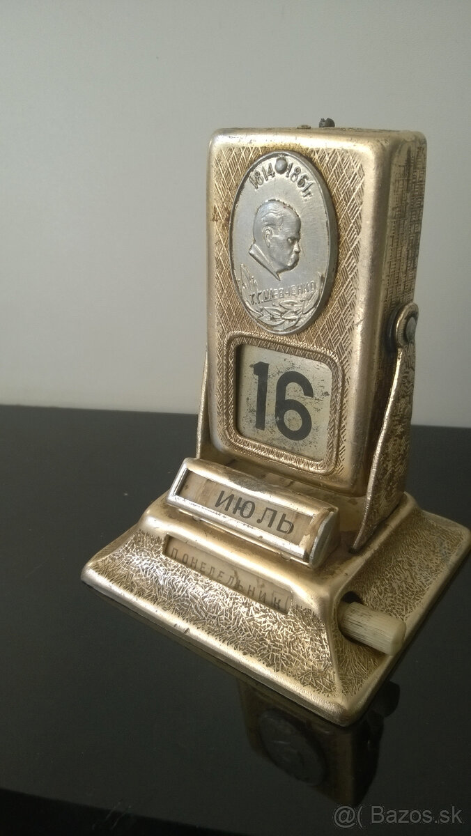 Zaujímavý pretáčací kalendár - 5