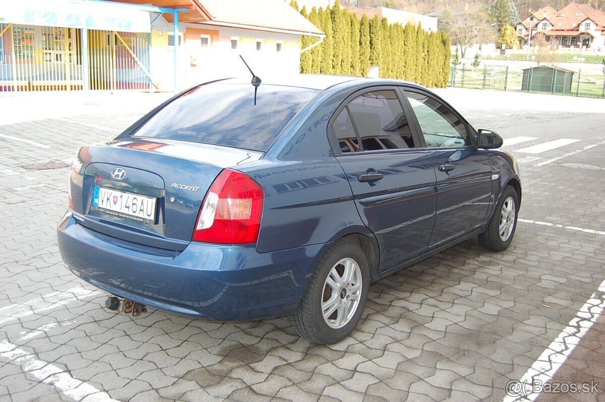 Hyundai Accent 1.4, 2008 - 5