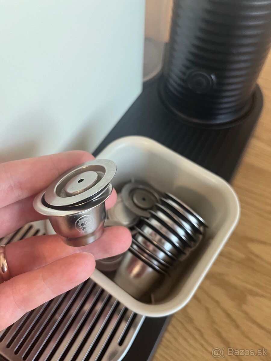 Kapsulový kávovar DeLonghi - 5