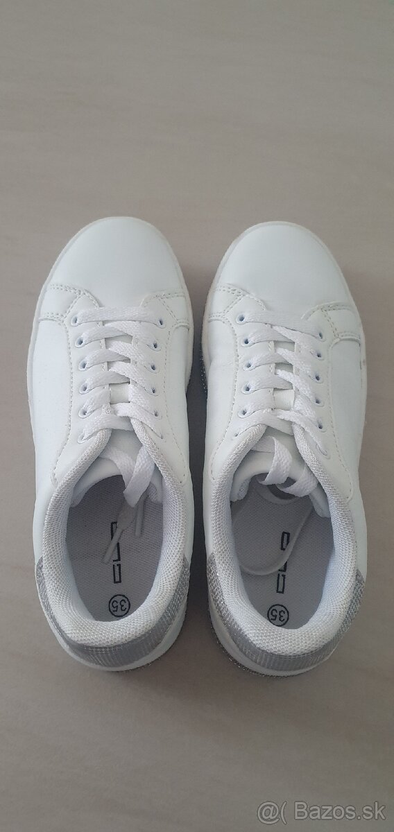 Biele šaty ( 1.sv. prijímanie, svadba ) - 5