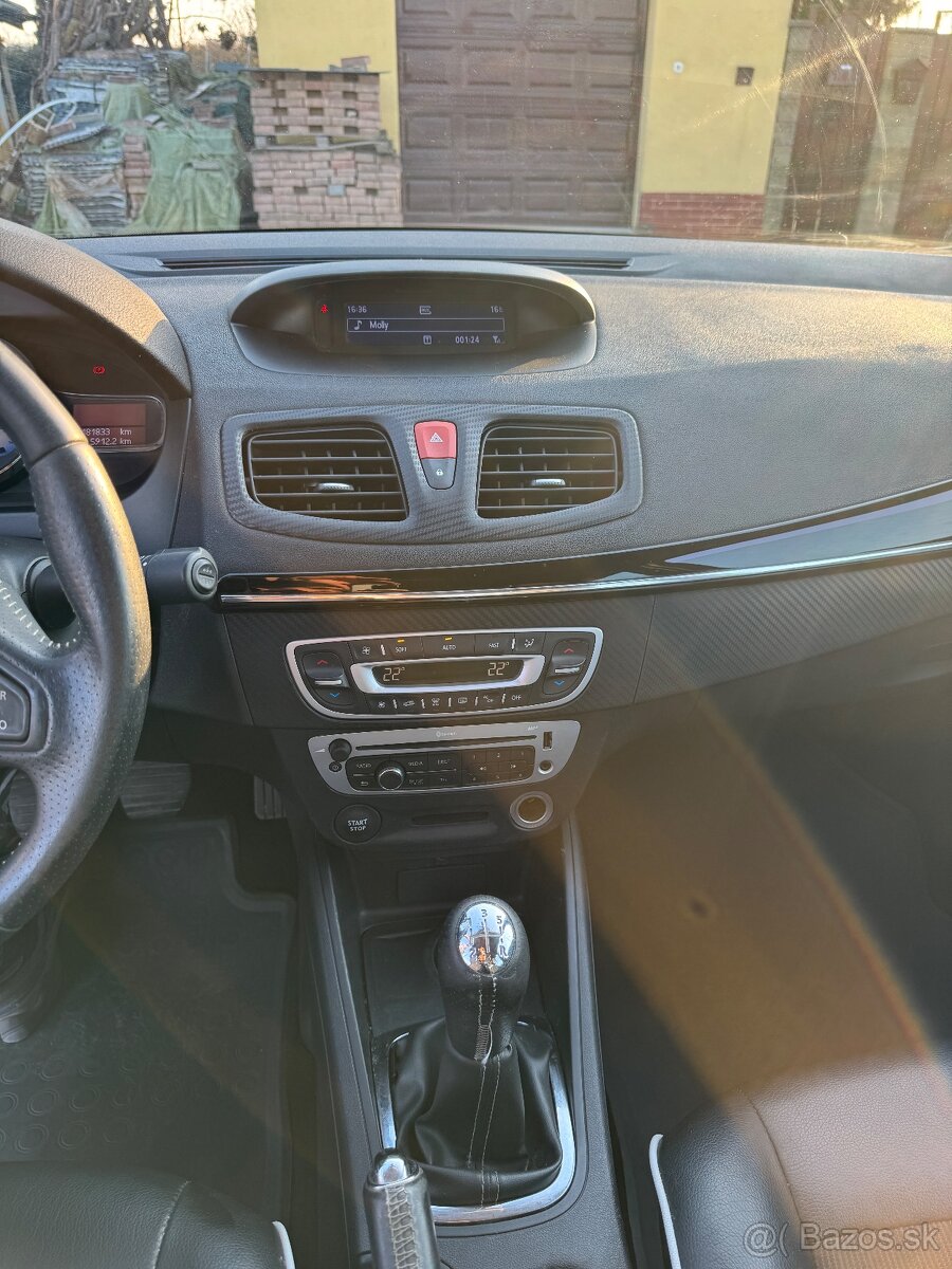 Renault Fluence 1.6 benzín - 5