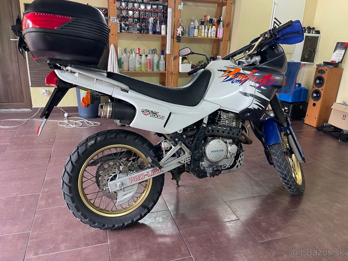HONDA NX 650 DOMINATOR