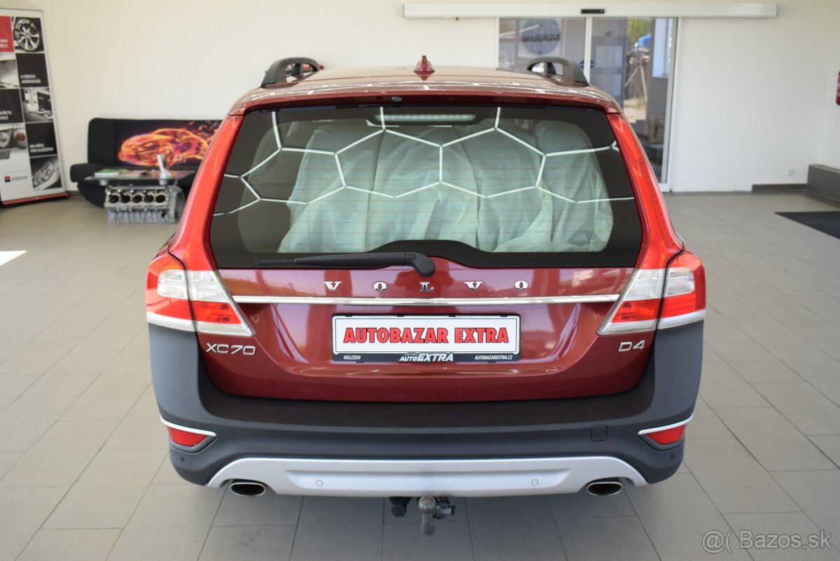 Volvo XC70 2,0 D4 133 kW,SUMMUM,automat,NAVI, - 5