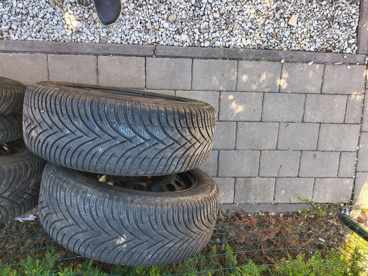 Predám plechové disky + pneumatiky - 5