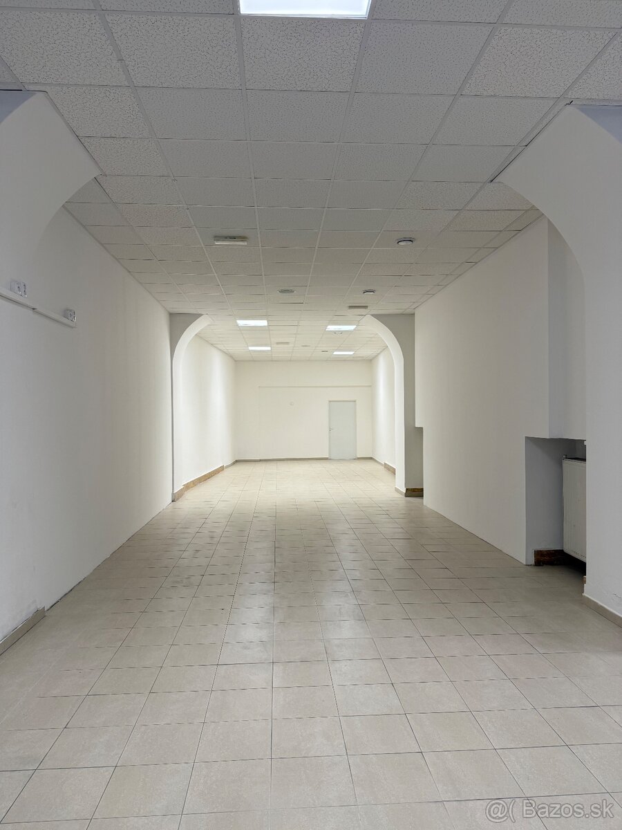 Obchodný priestor v centre Trnavy - 5