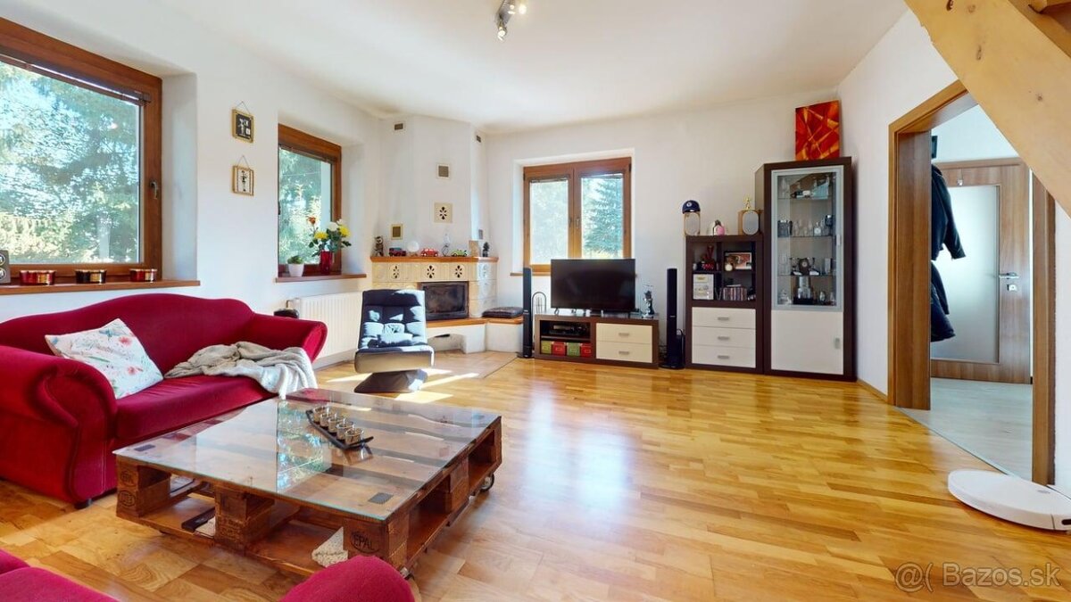 Príjemný rodinný dom v Kováčovej v tichom prostredí - 5