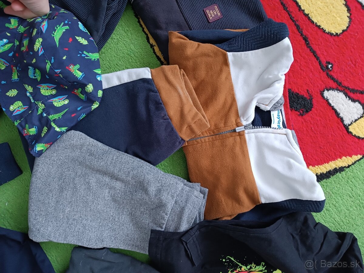 Balík oblečenia - 98/104 - 5