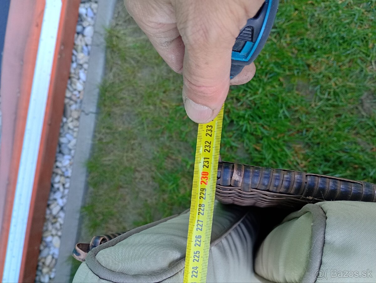 Ratanove sedenie - 5