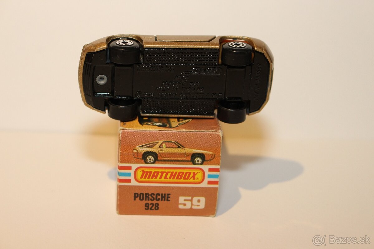 Matchbox SF Porsche 928 - 5