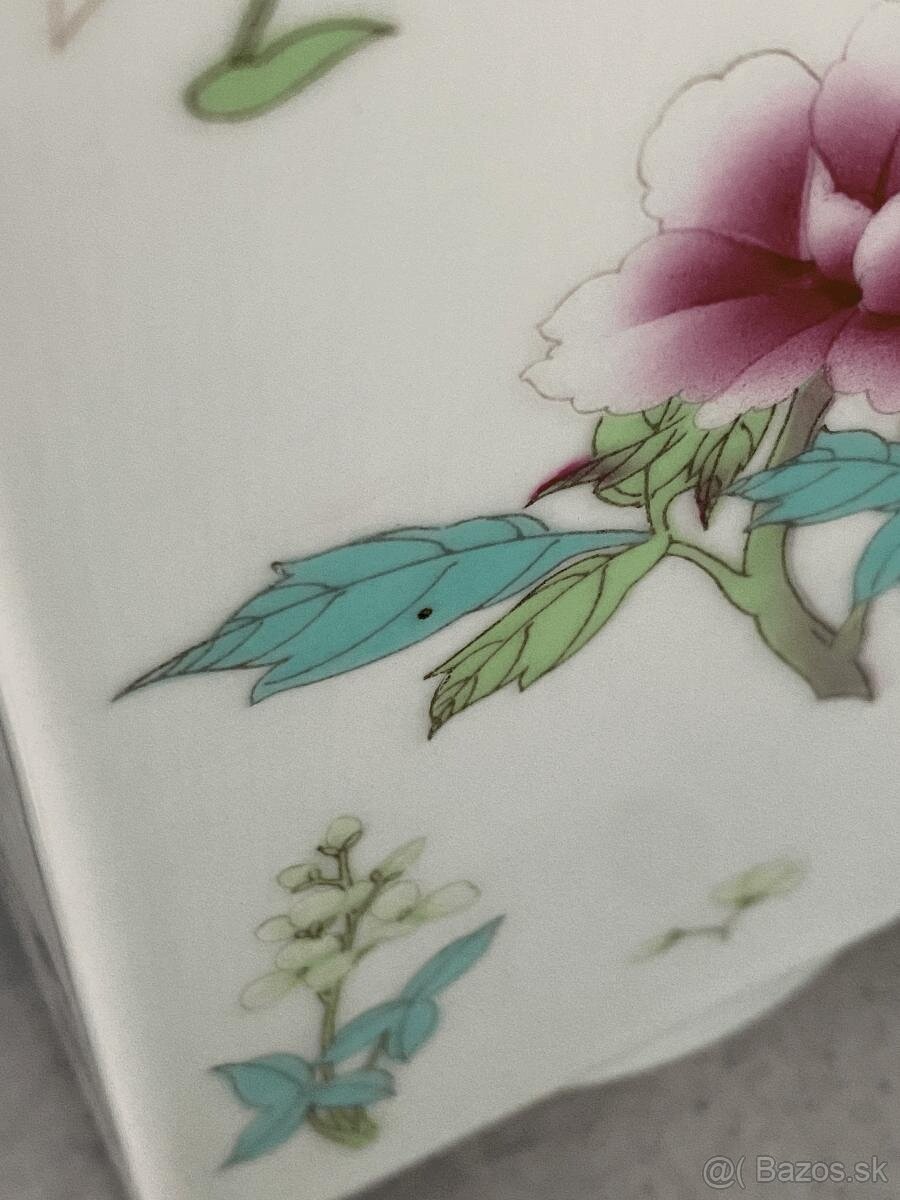 SET TROCH VEĽKÝCH KRÁSNYCH VÁZ, NOVÉ - 5