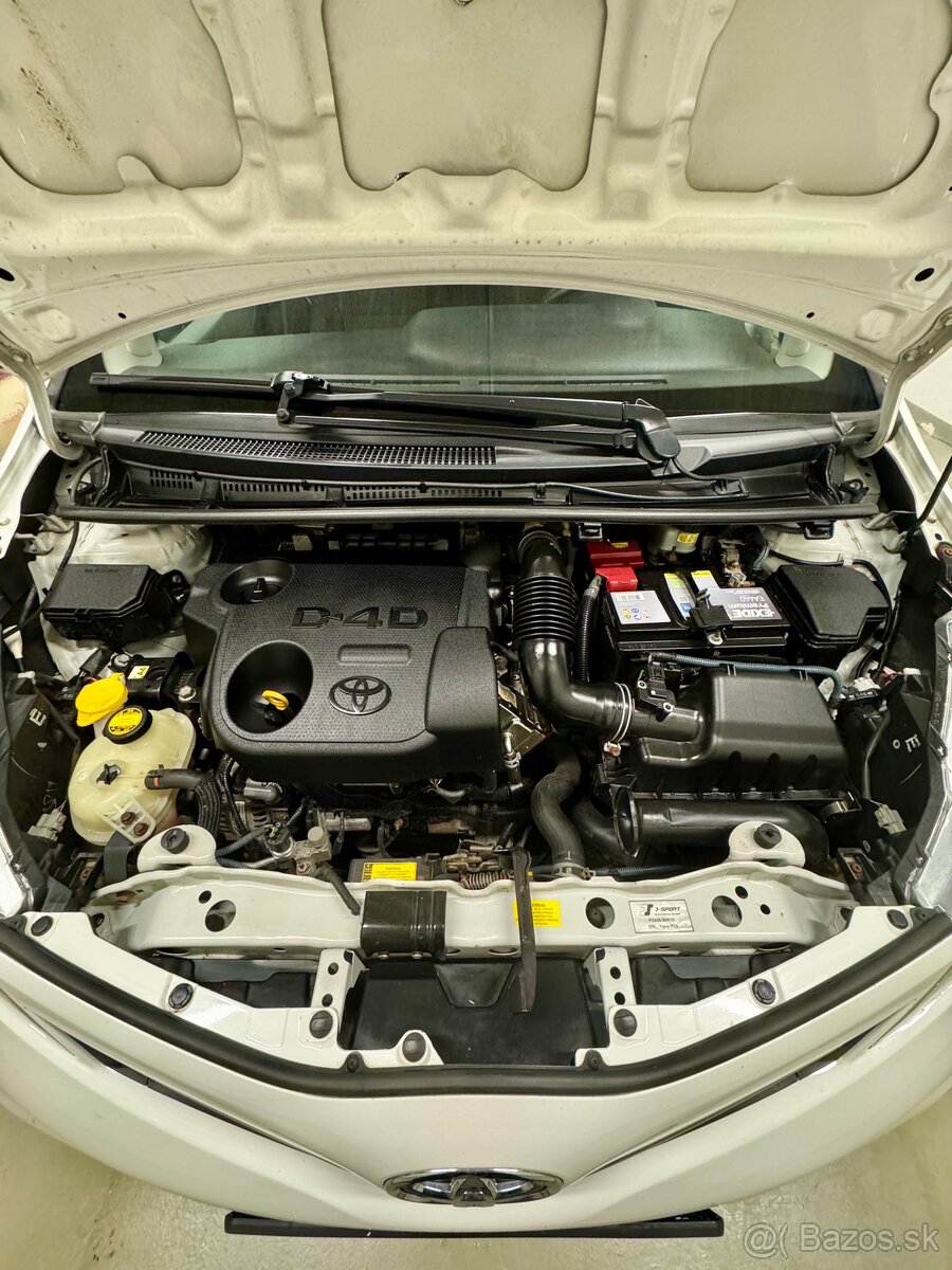Toyota Yaris 1.4 D-4D - 5
